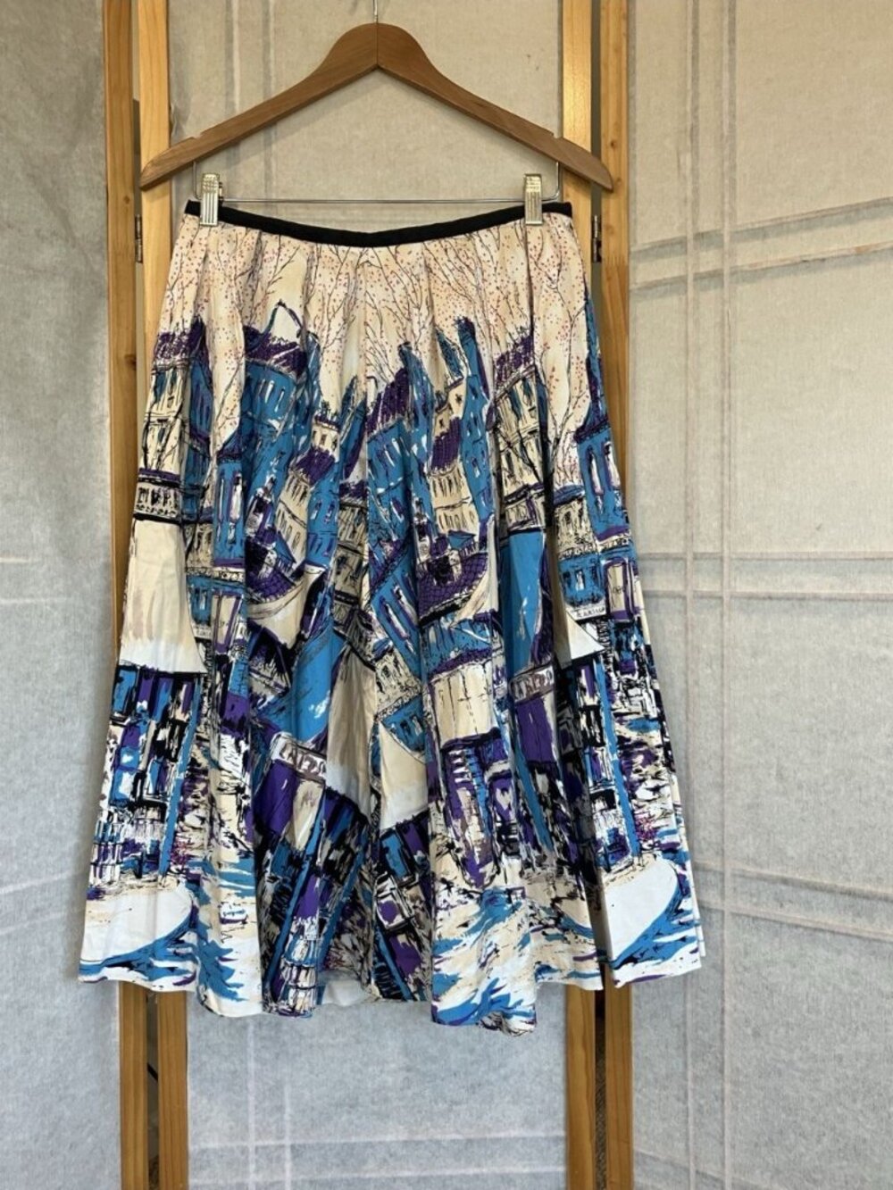 Ideology Full Circle Skirt, Cityscape Design, Grosgrain Waist Back Zip Size 10